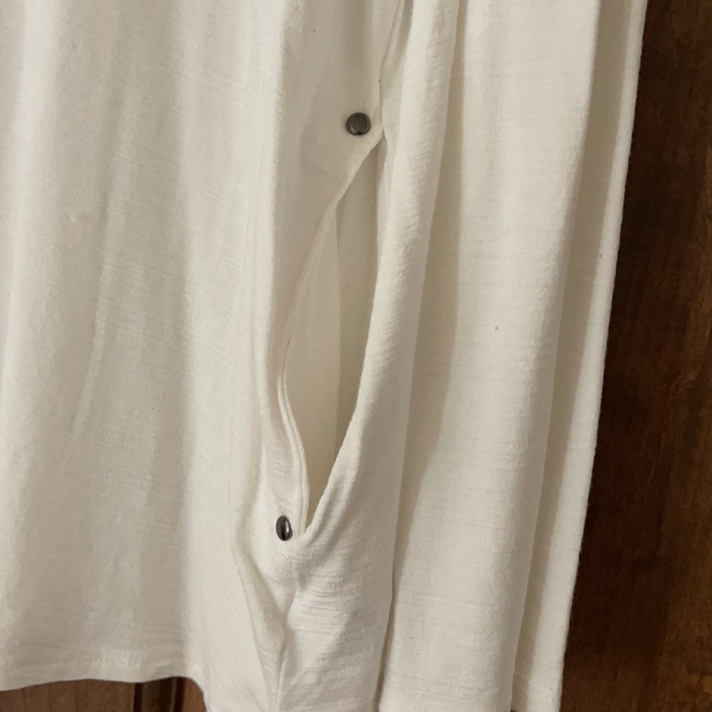 Tunic - Picture 2 of 4